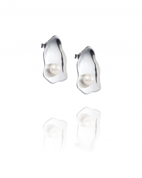 Oyster Ear Plata en el grupo Pendientes / Pendientes de perlas con SCANDINAVIAN JEWELRY DESIGN (12-100-02135-0000)